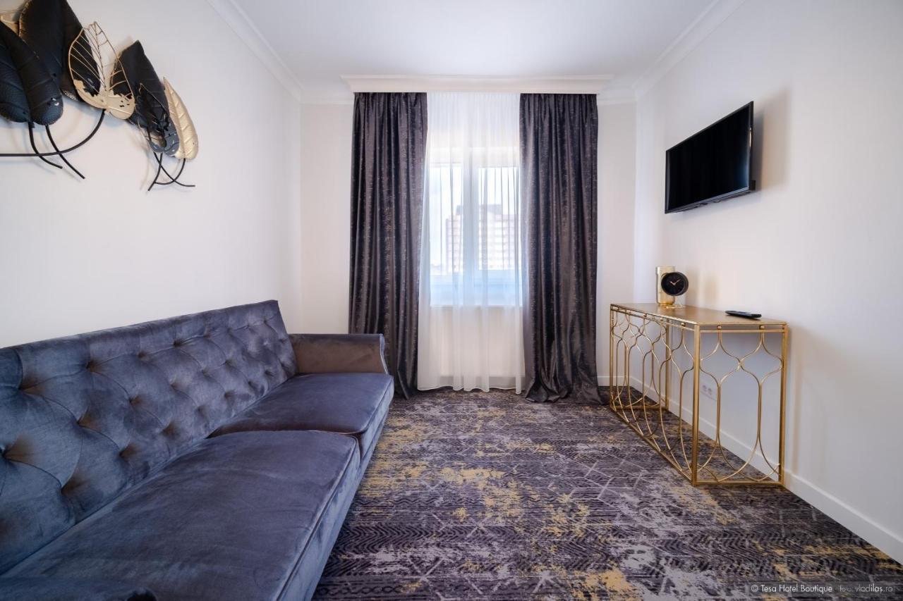 Tesa Boutique Hotel Targu Neamt ภายนอก รูปภาพ